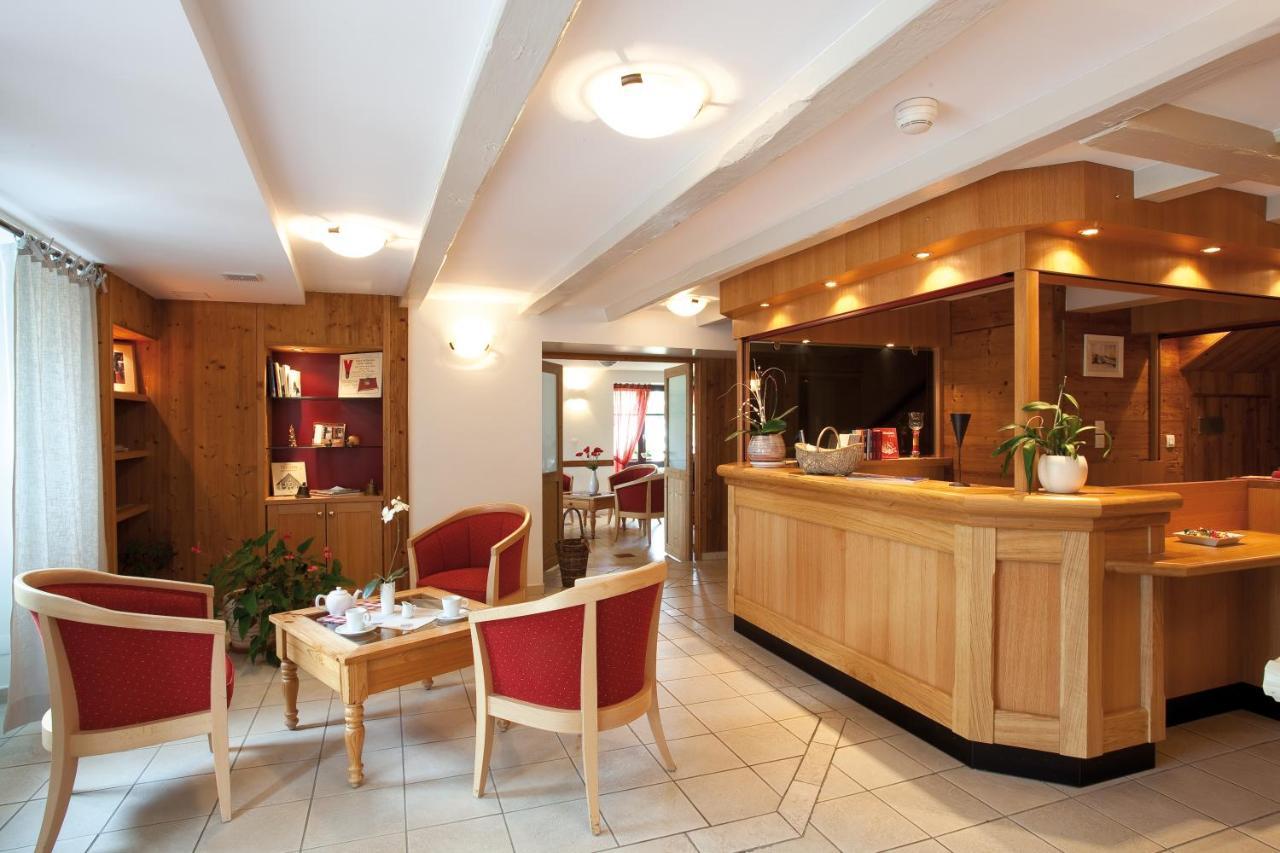 אוטרנס Hotel Restaurant Les Tilleuls מראה חיצוני תמונה